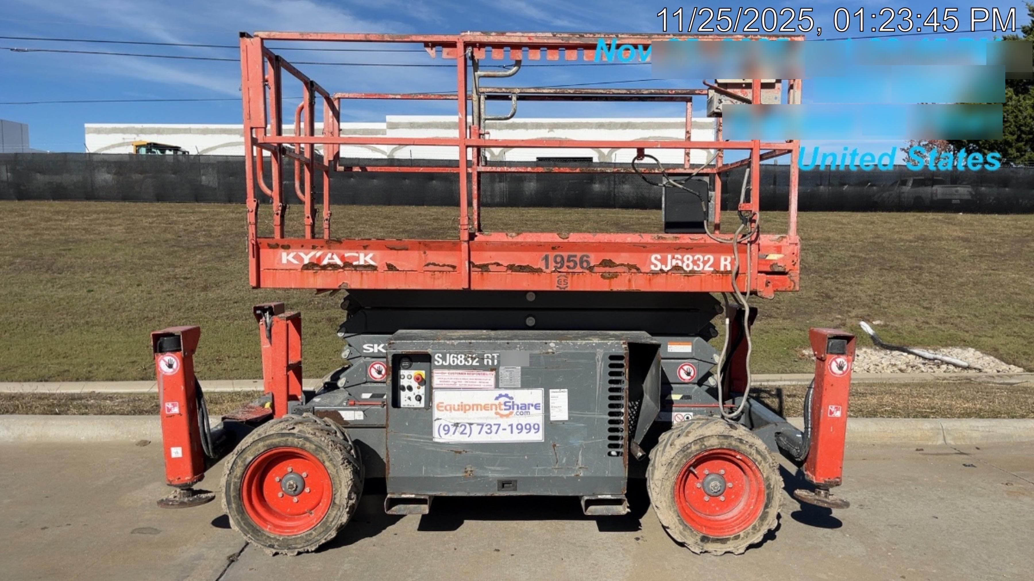 2016 SKYJACK SJ6832 RT