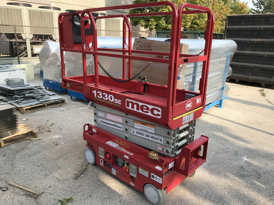 2020 MEC 1330SE Solid NM Tires, Steel Swing out Doors, LCS, Beacon, 900W Invertor