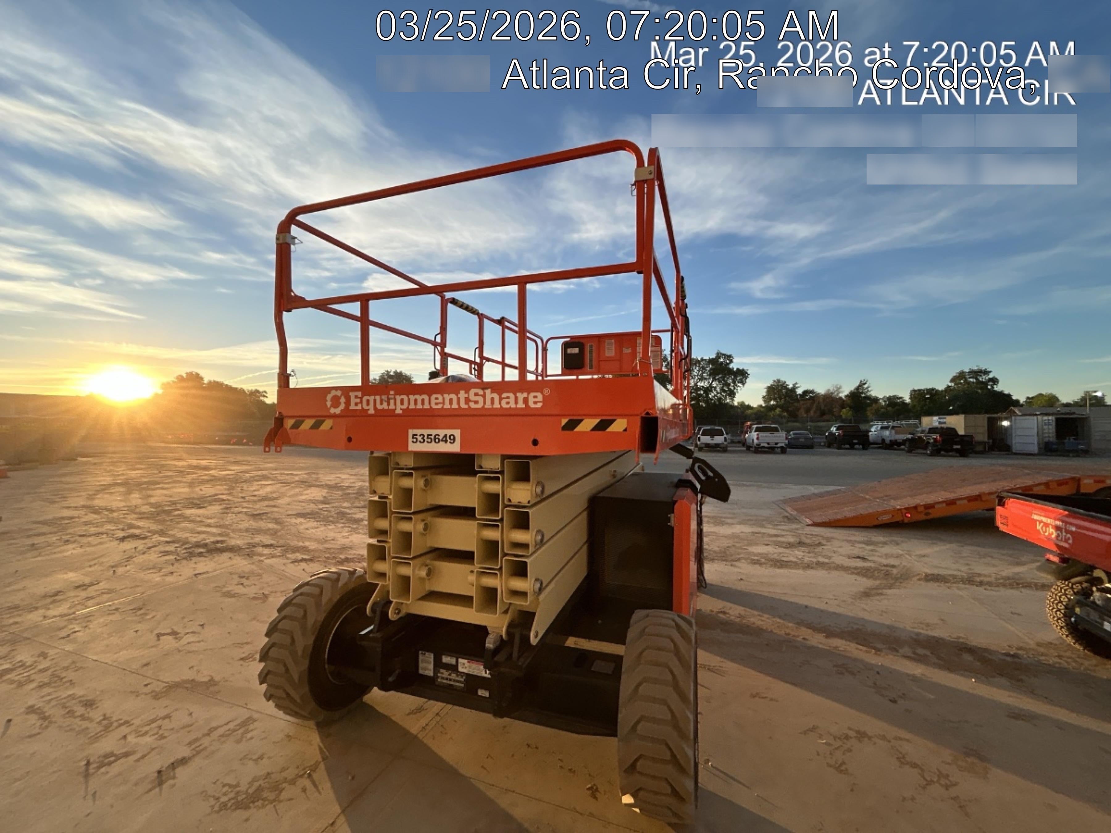 2025 JLG RT4394