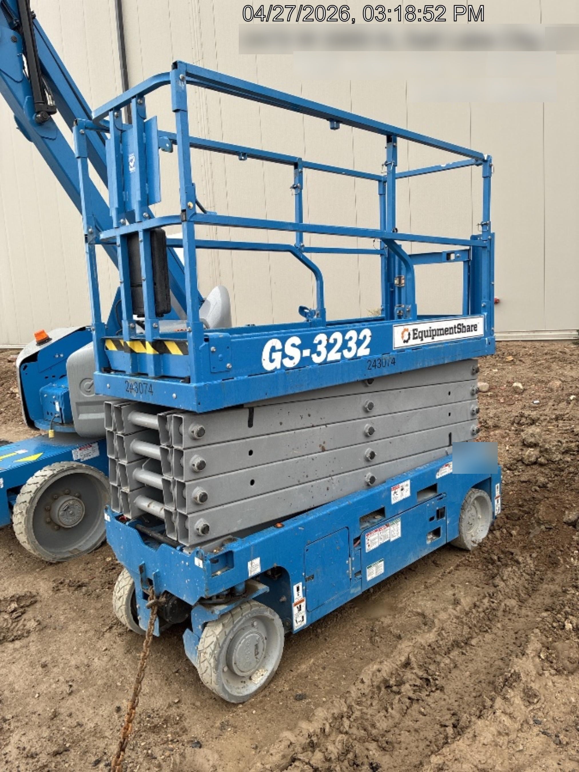 2022 GENIE GS-3232