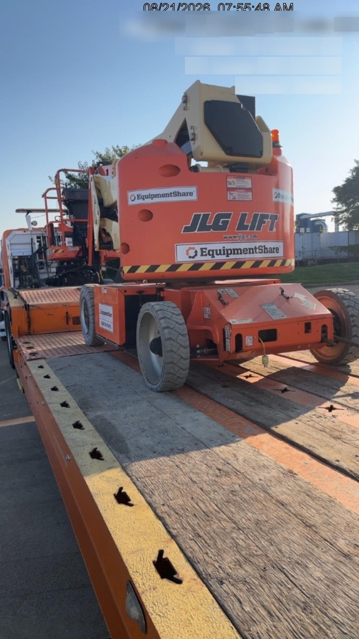 2022 JLG E400AJP Narrow