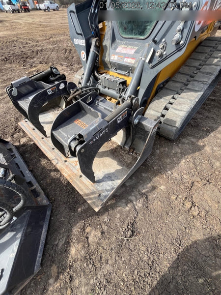 2020 PALADIN 72" Scrap Grapple Bucket - Paladin