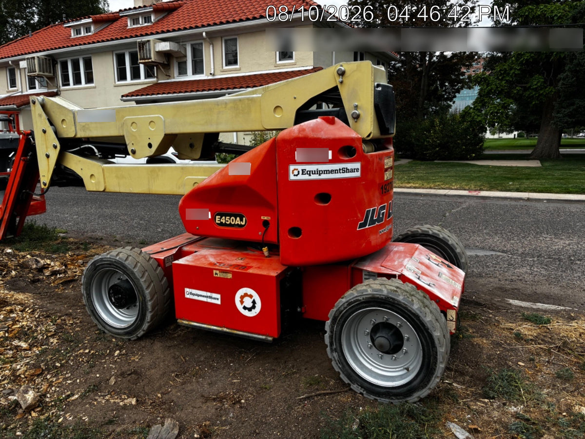 2019 JLG E450AJ