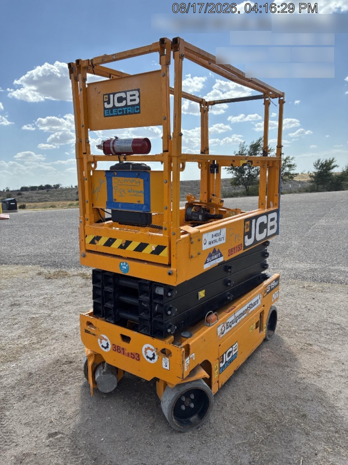 2024 JCB S1932E