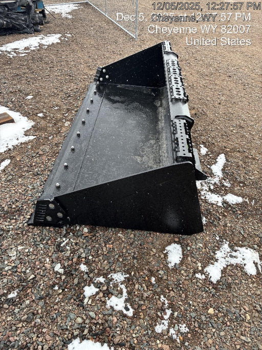 2025 EQUIPMENTSHARE 1006228 - 78" Smooth Bucket, CTL