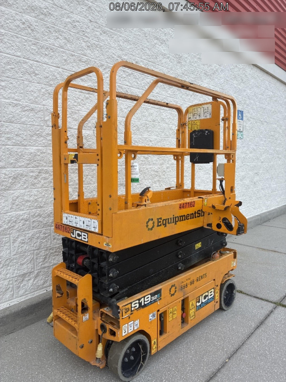 2024 JCB S1932E