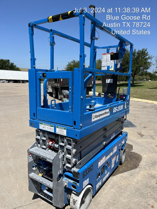 2020 Genie GS-1930 Solid Non Marking Tires, Beacon, Folding rails with half height swing gate