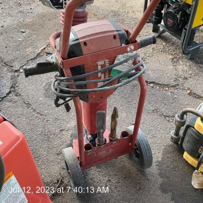 2020 HILTI TE 3000-AVR