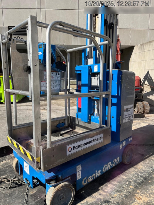 2020 GENIE GR-20
