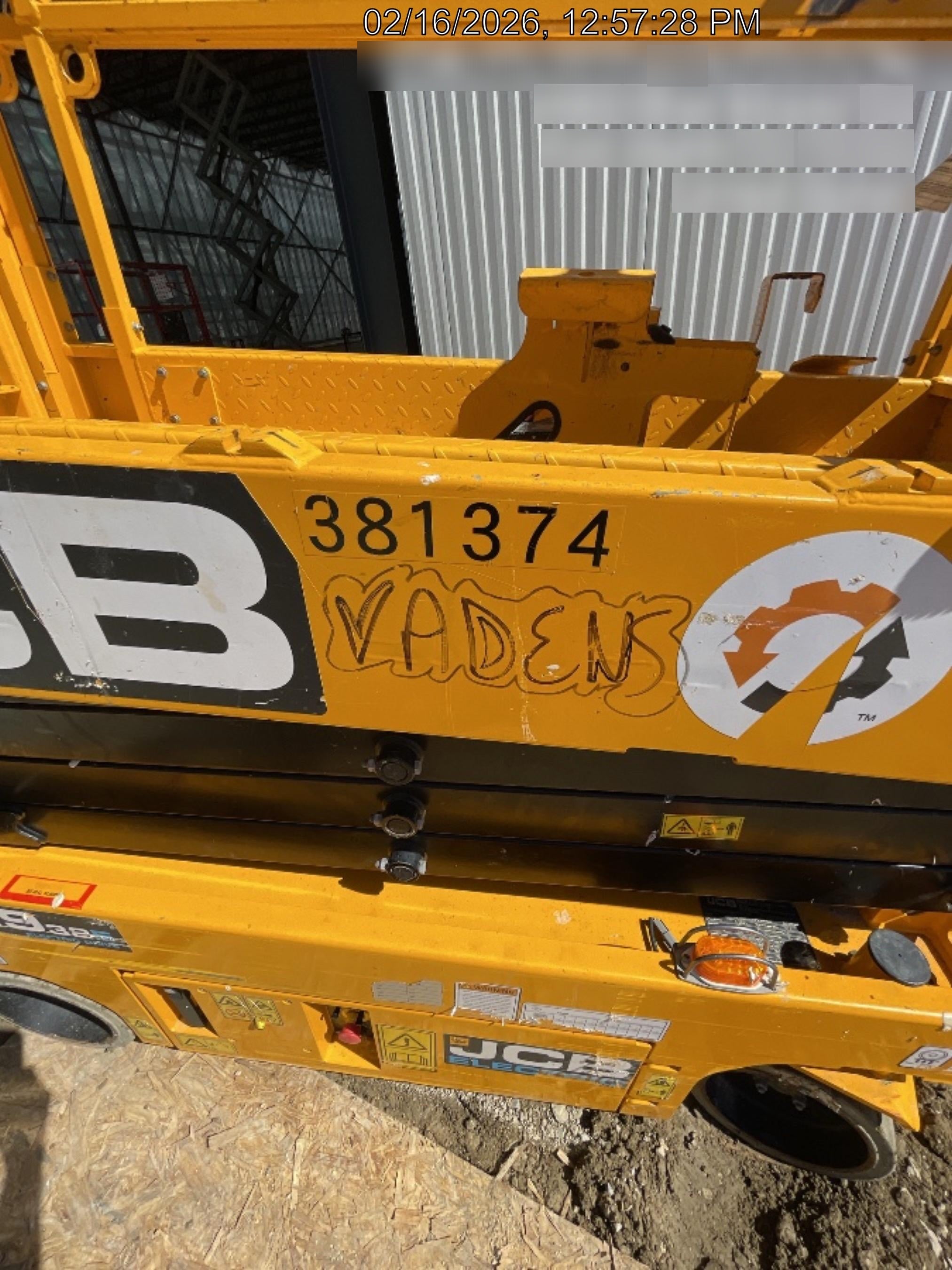 2024 JCB S1932E