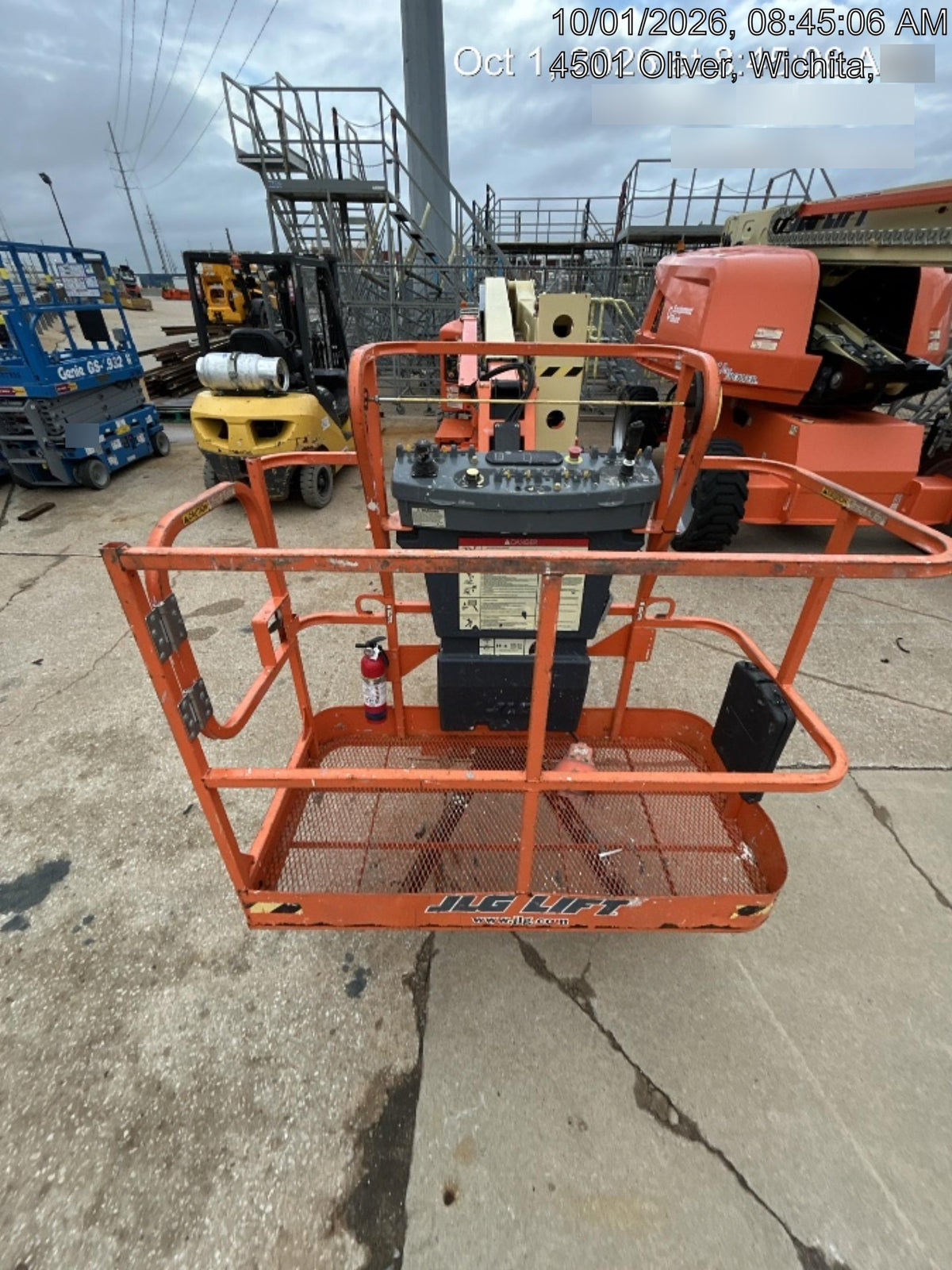 2021 JLG E450AJ