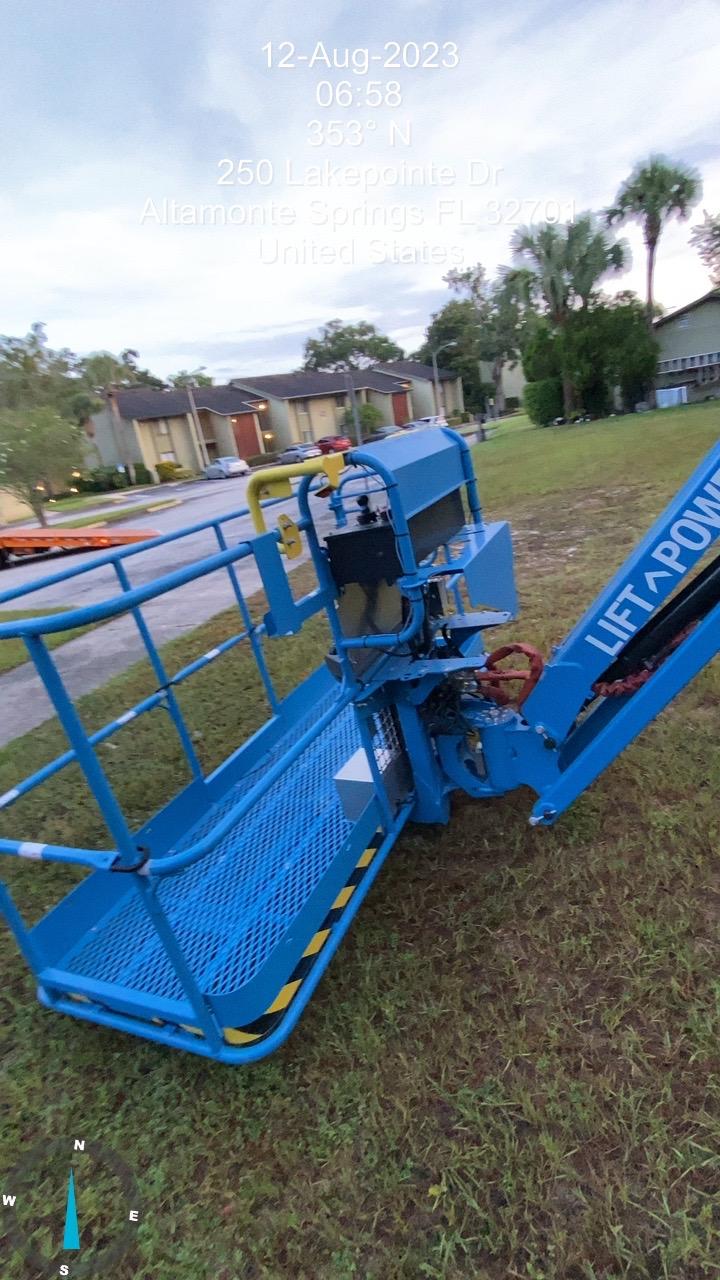 2023 GENIE S-65 HF