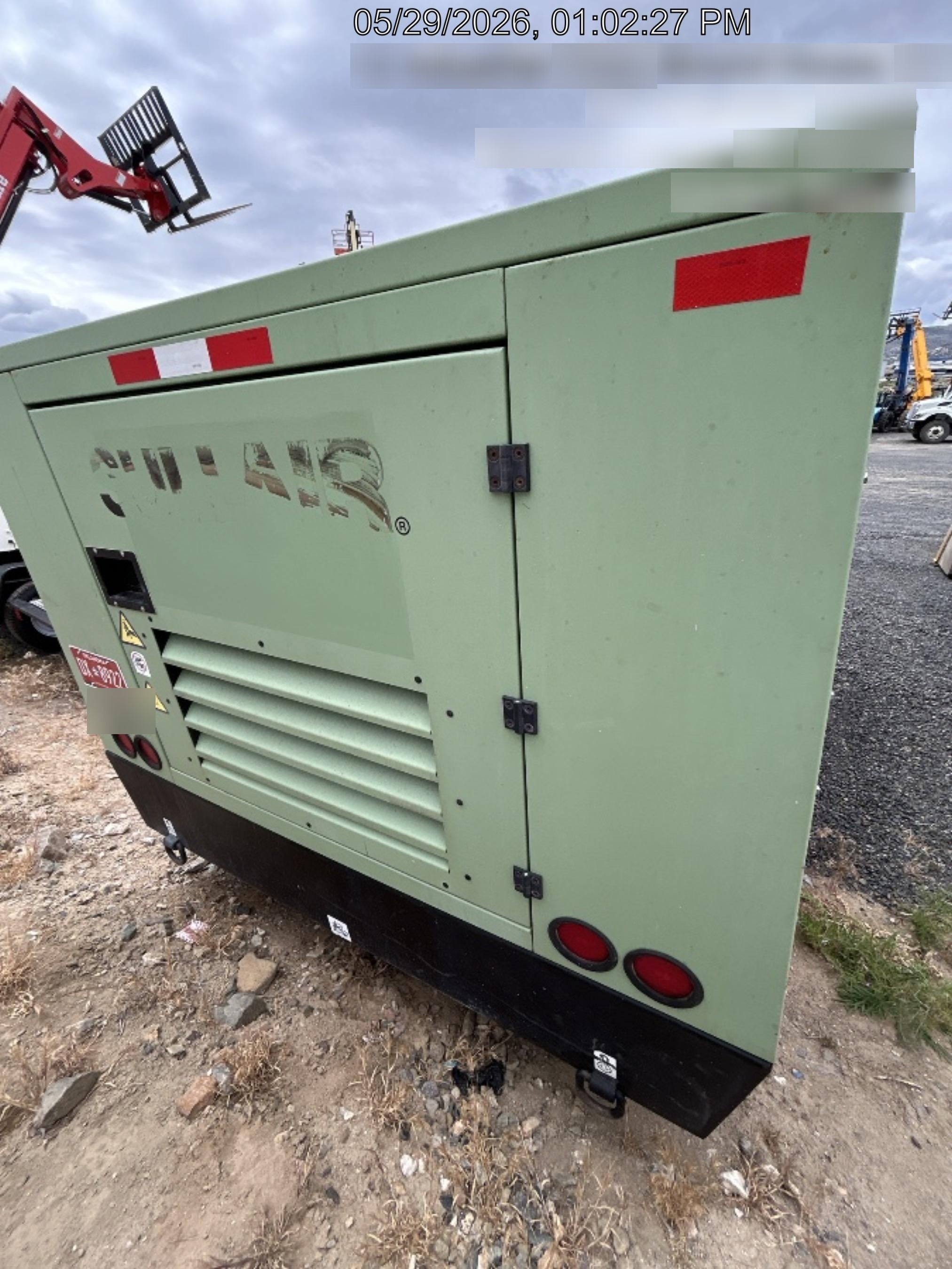 2019 SULLAIR 900HAF
