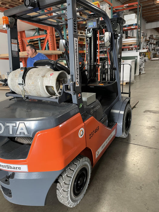 2022 TOYOTA 50-8FGU25