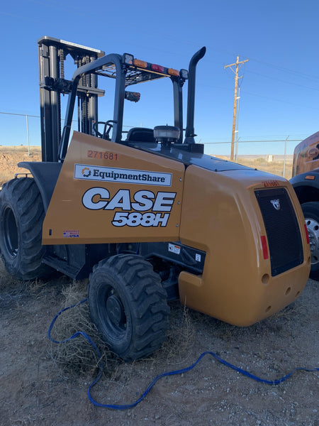 2023 CASE 588H