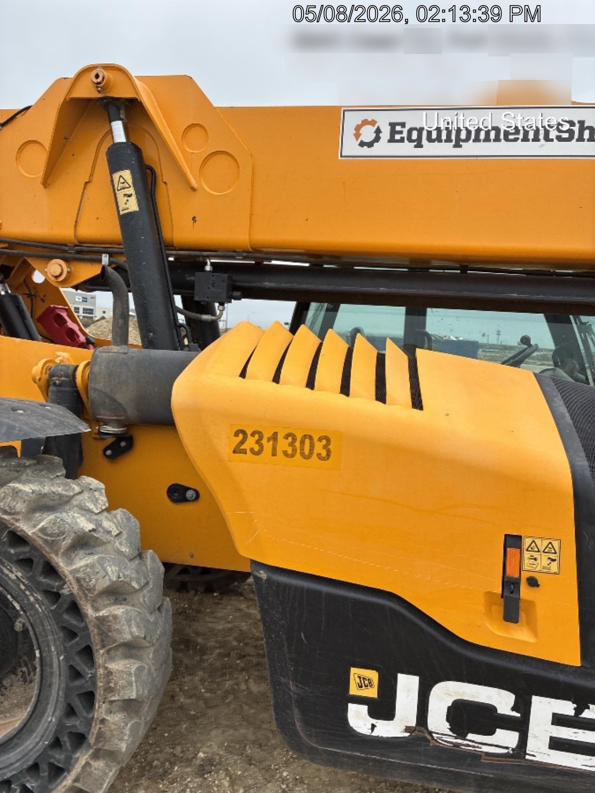 2022 JCB 510-56