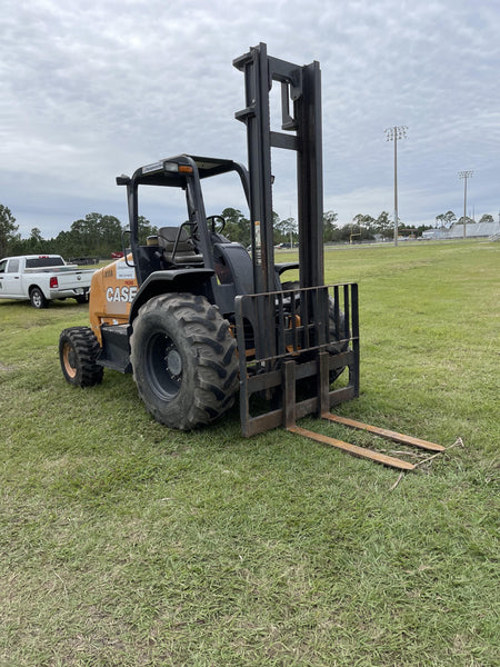 2018 CASE 586H