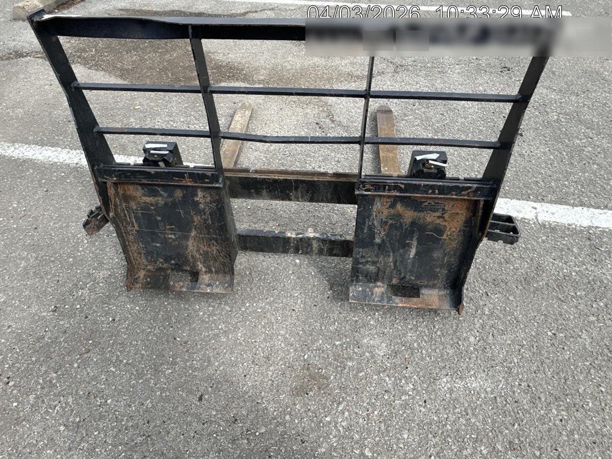 2022 ARROW MATERIAL HANDLING 48" Pallet Forks - Arrow