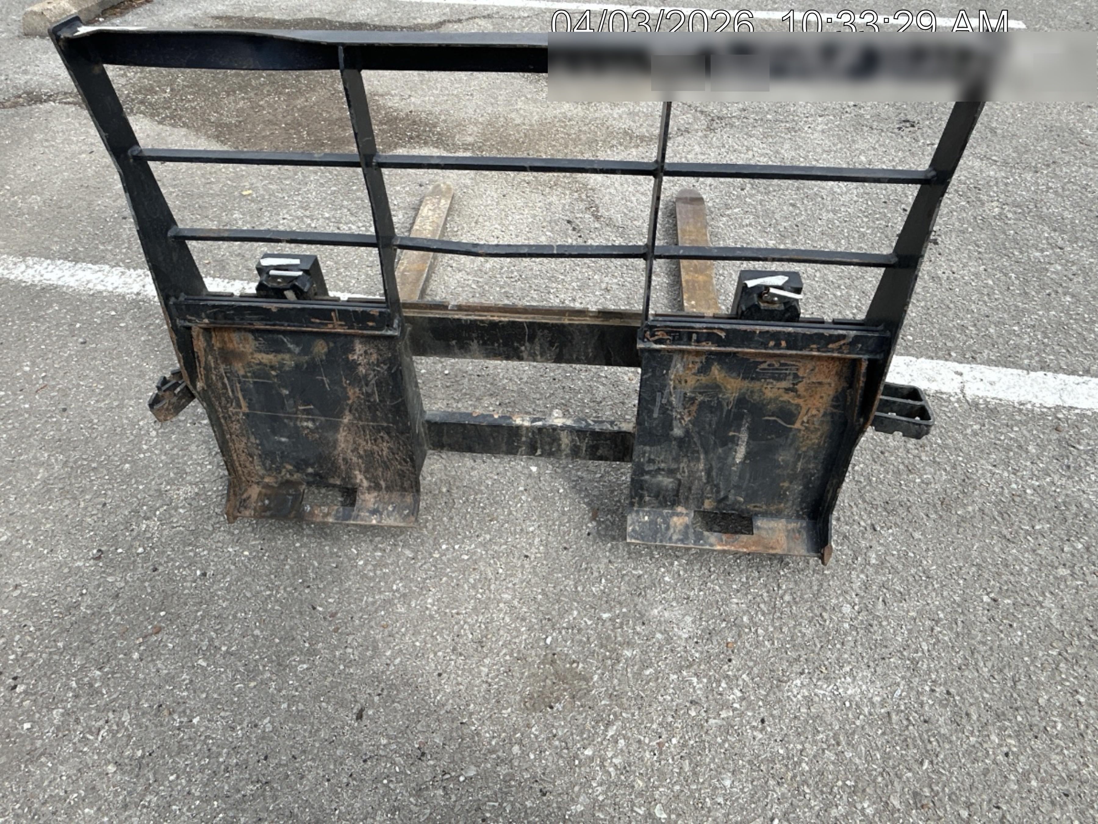 2022 ARROW MATERIAL HANDLING 48" Pallet Forks - Arrow