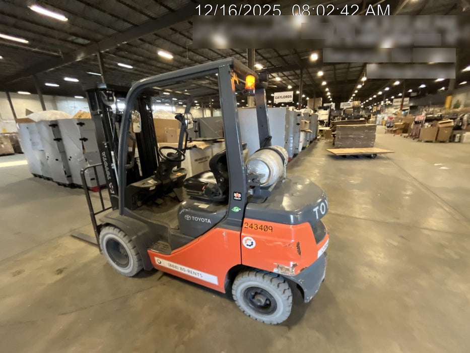 2022 TOYOTA 50-8FGU25