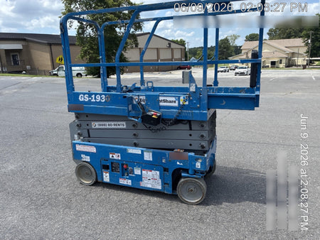 2019 Genie GS-1930 Fixed Rails with Chain Entry