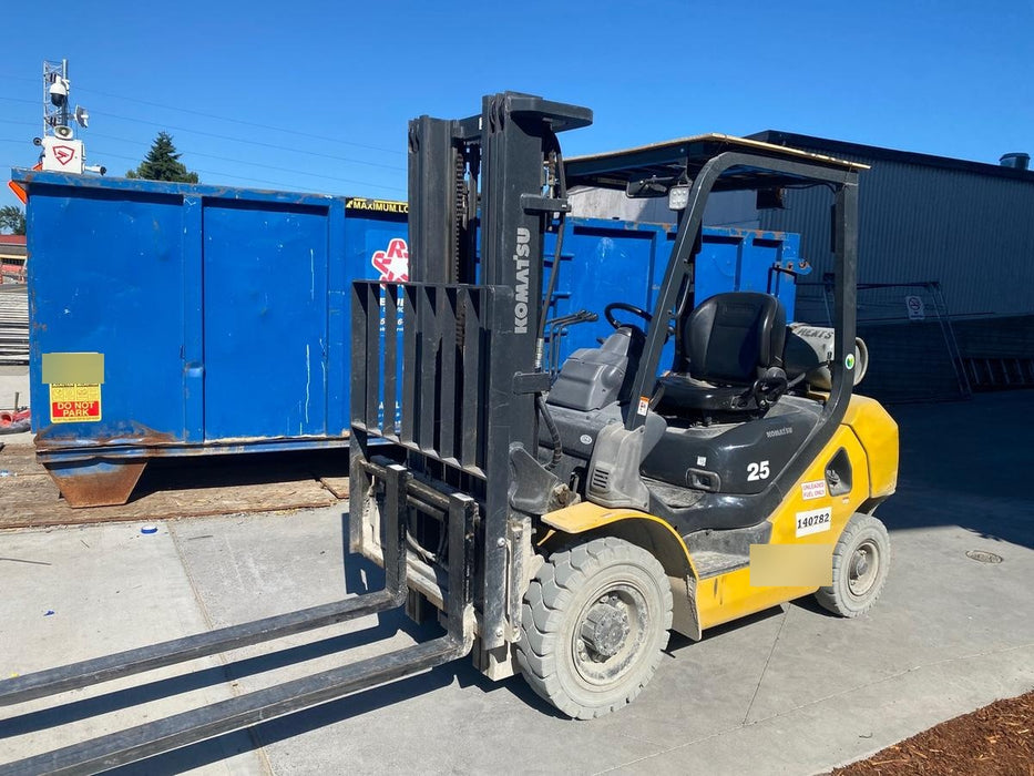 2021 KOMATSU FG25T-16