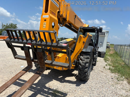 2023 JCB 510-56