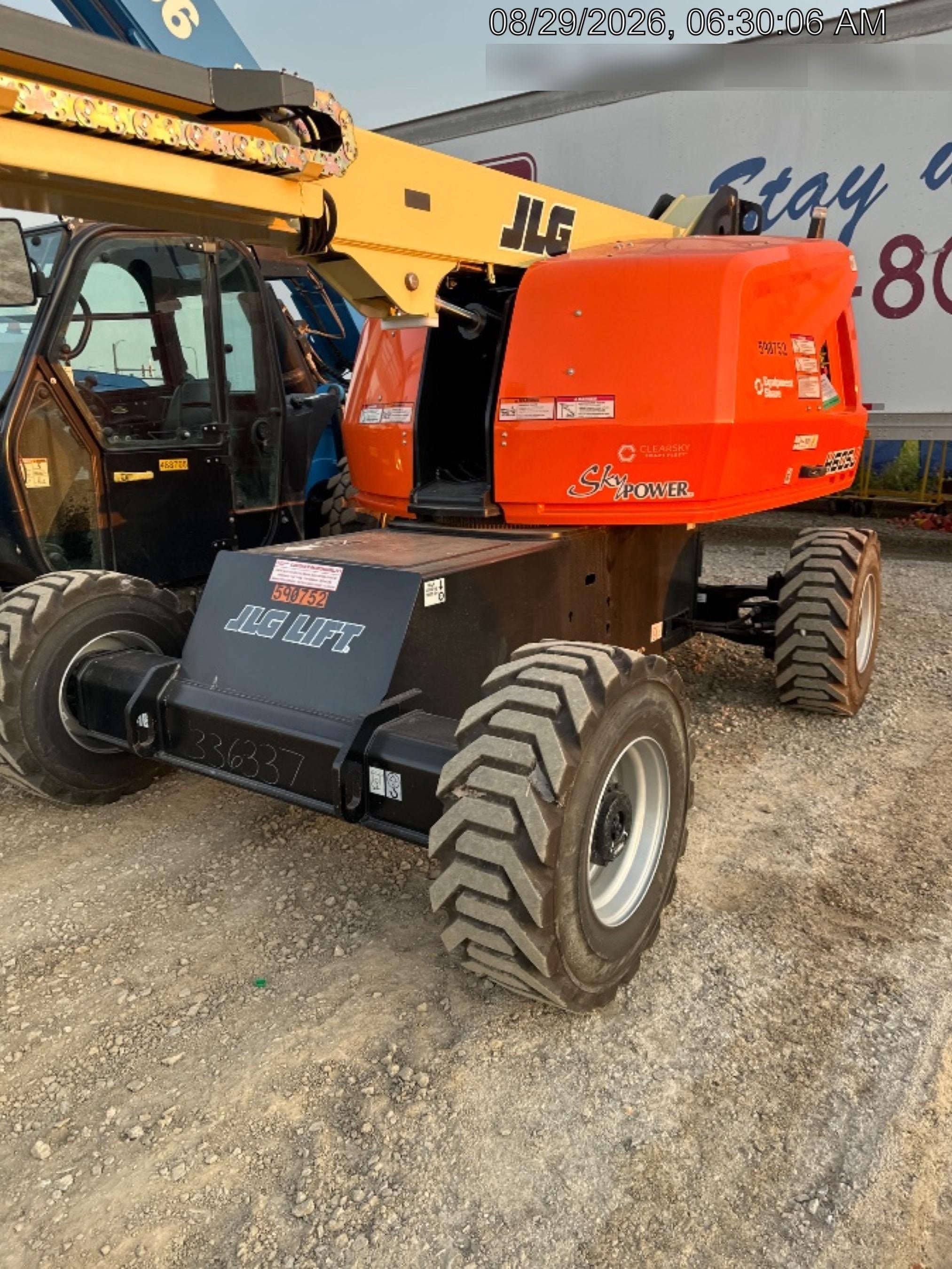 2025 JLG 460SJ