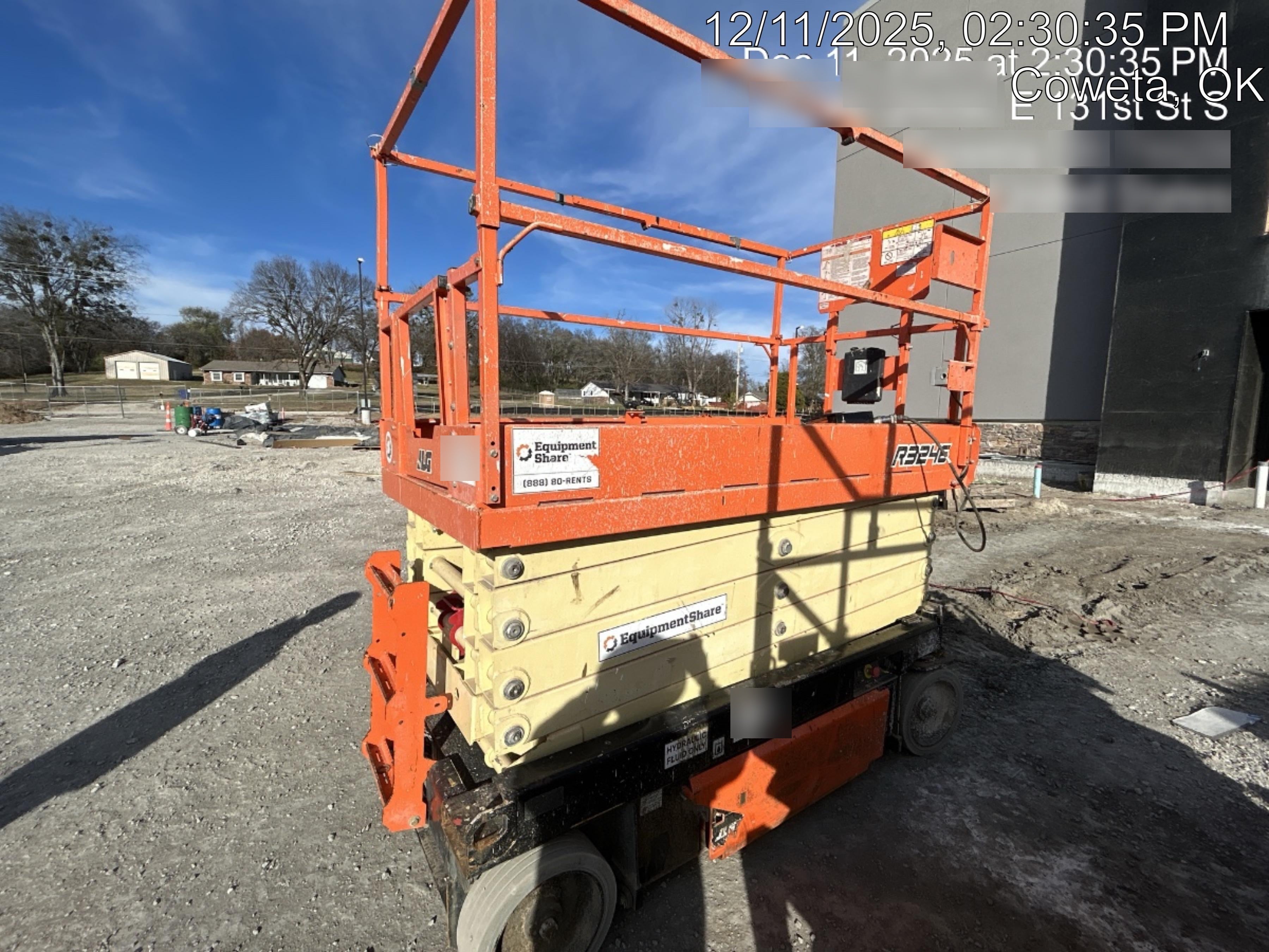 2021 JLG R3246