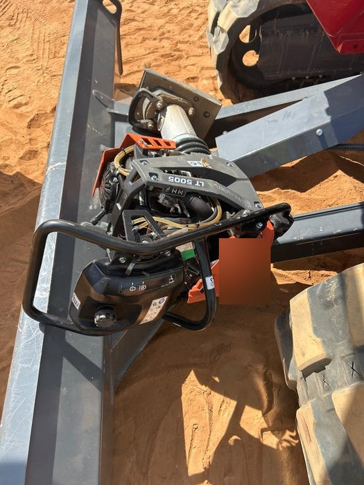 2024 HUSQVARNA LT5005