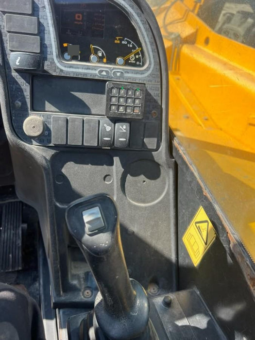 2020 JCB 510-56 Canopy, 74 HP, Solid Tires, STD Worklight, Beacon, Aux Hydraulics, Lifting Eye, Back up Alarm w/66" Carriage/60" Forks