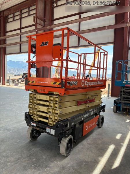 2022 JLG R4045