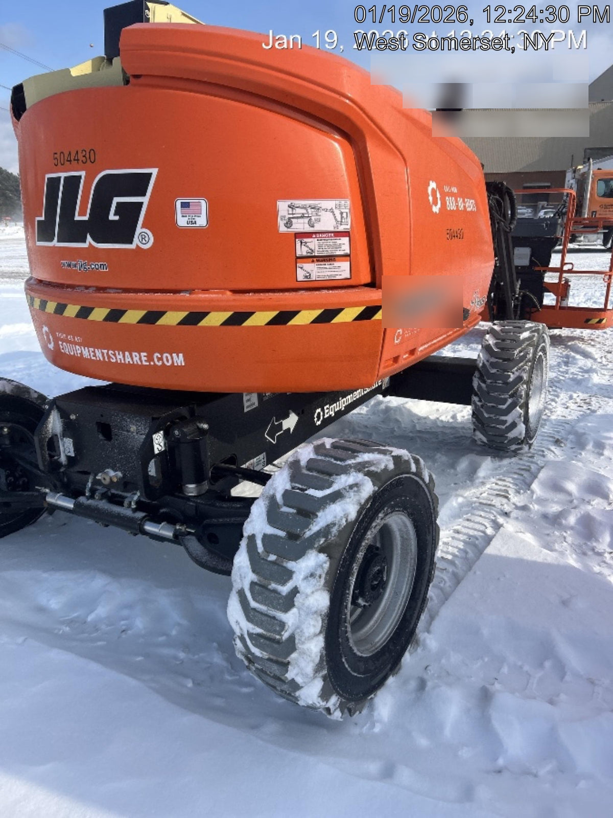 2025 JLG E300AJP
