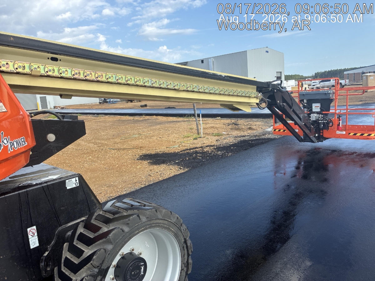 2025 JLG 660SJ