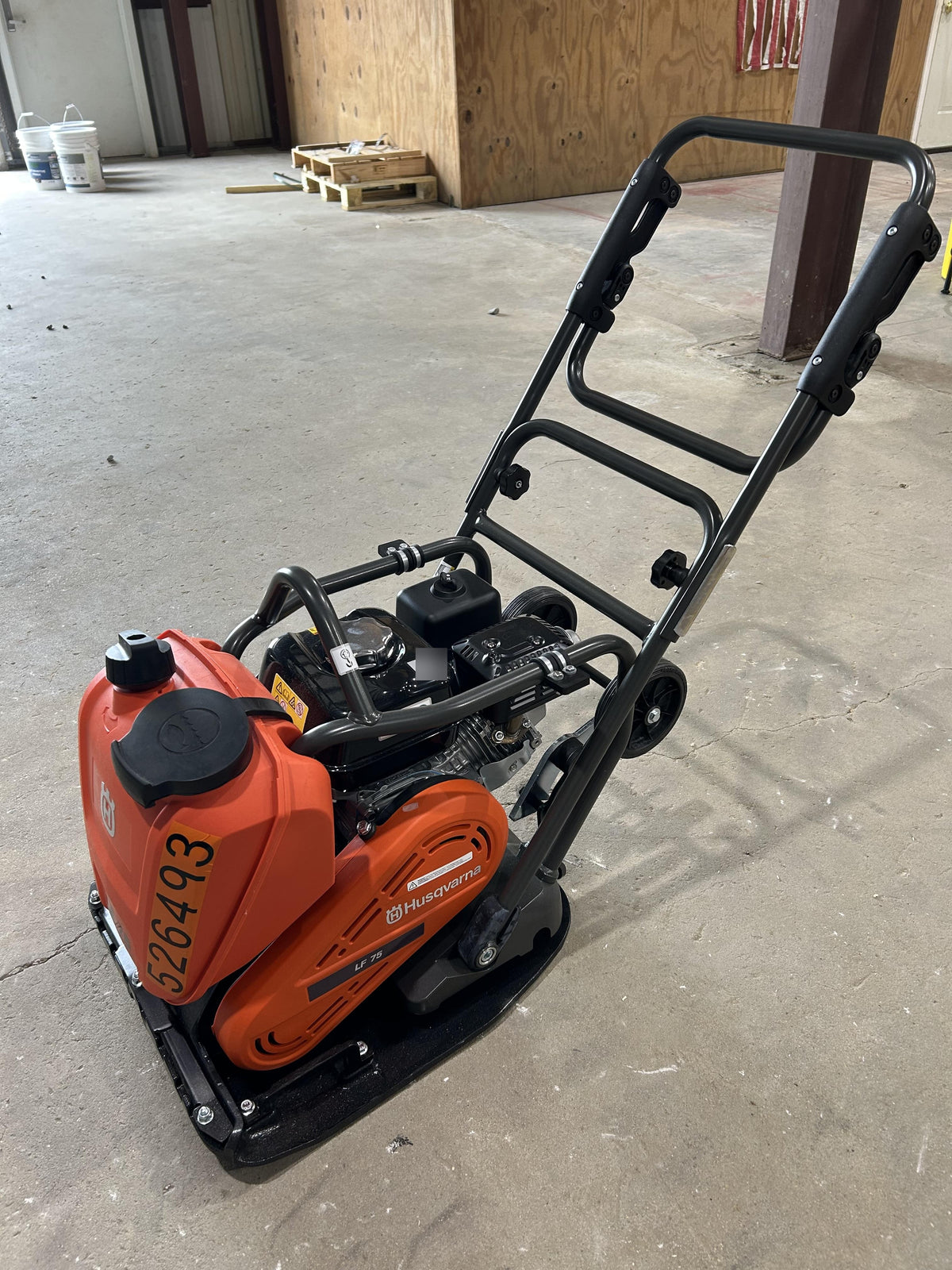 2025 HUSQVARNA LF75