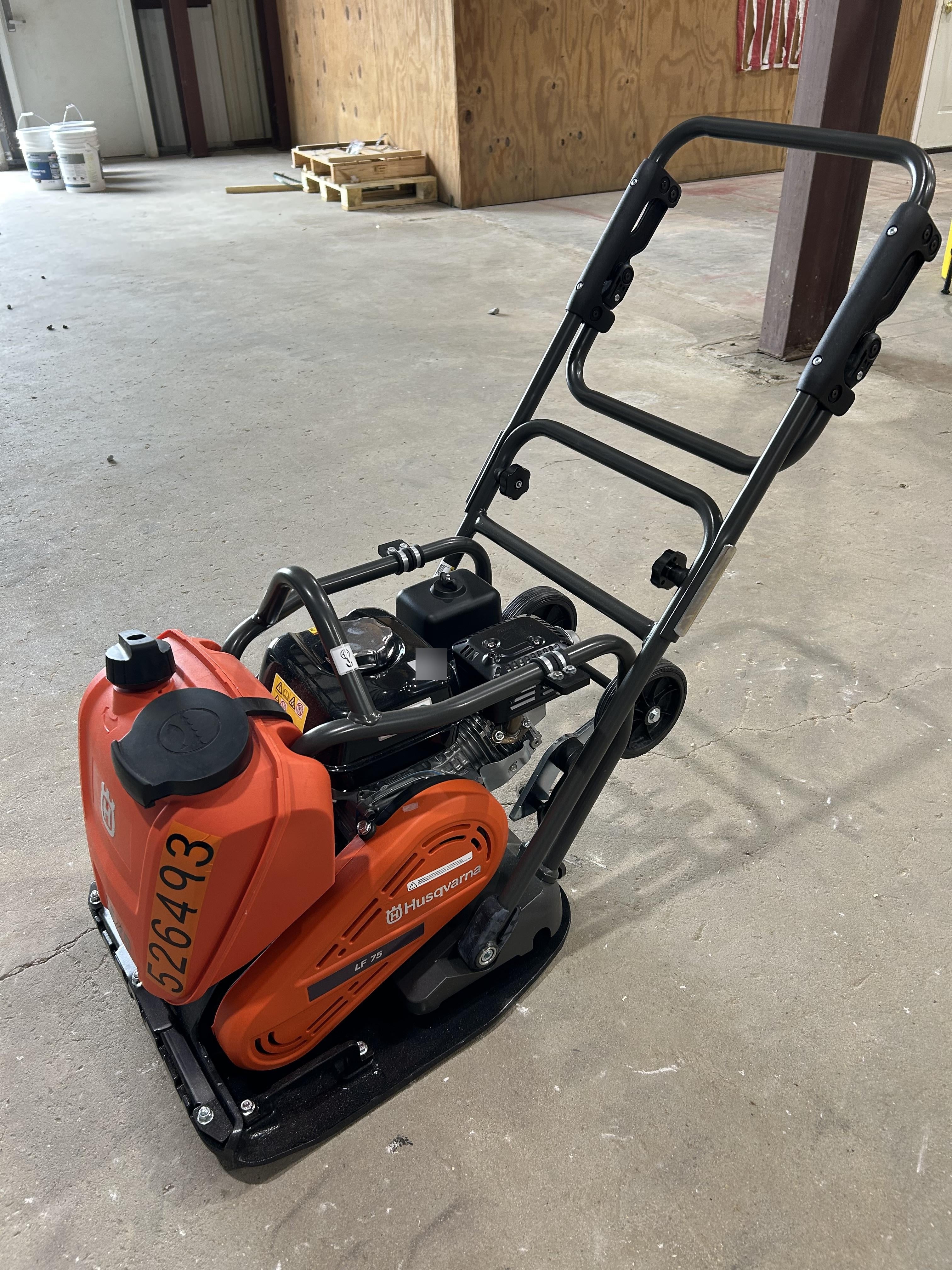 2025 HUSQVARNA LF75