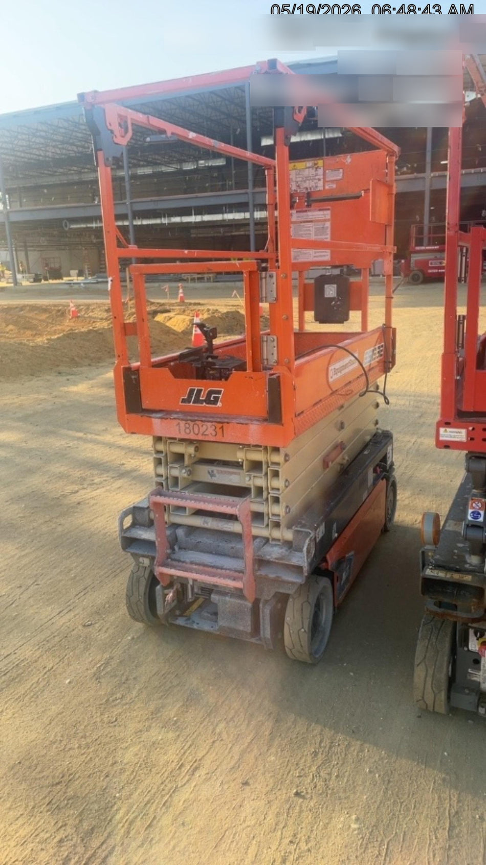 2021 JLG ES1932