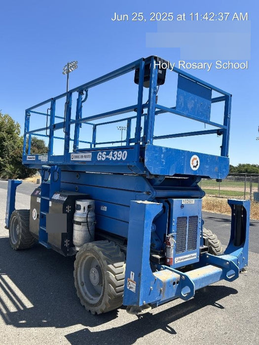 2020 GENIE GS-4390 RT