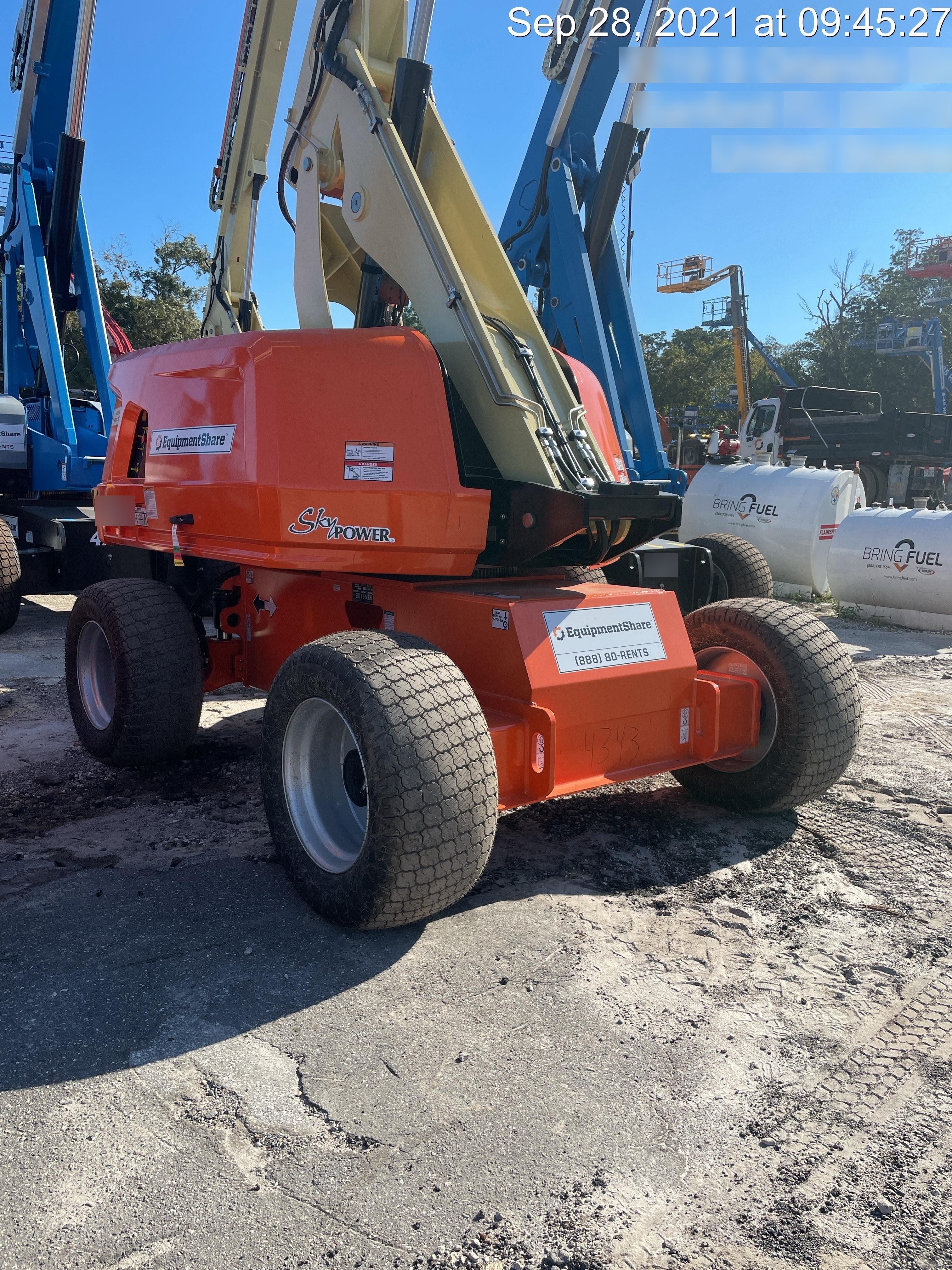 2021 JLG 660SJ