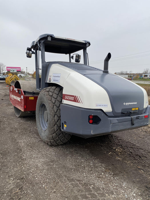 2021 DYNAPAC CA2500D