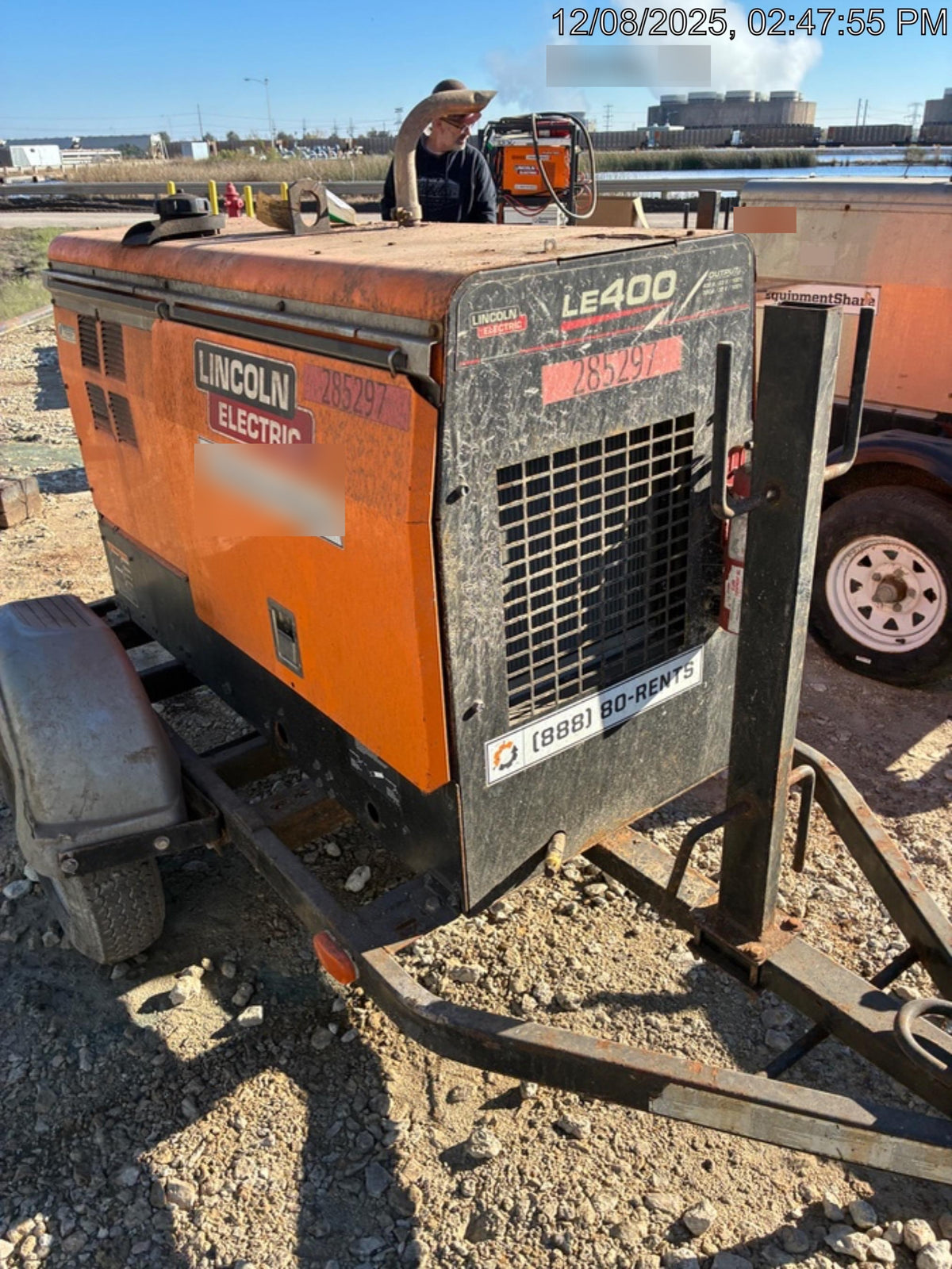 2022 Lincoln Electric LE400 Kubota V1505, Trlr, Cable Rack, Light Kit, ES Decals, T3