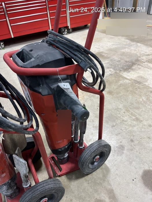 2022 HILTI TE 3000-AVR