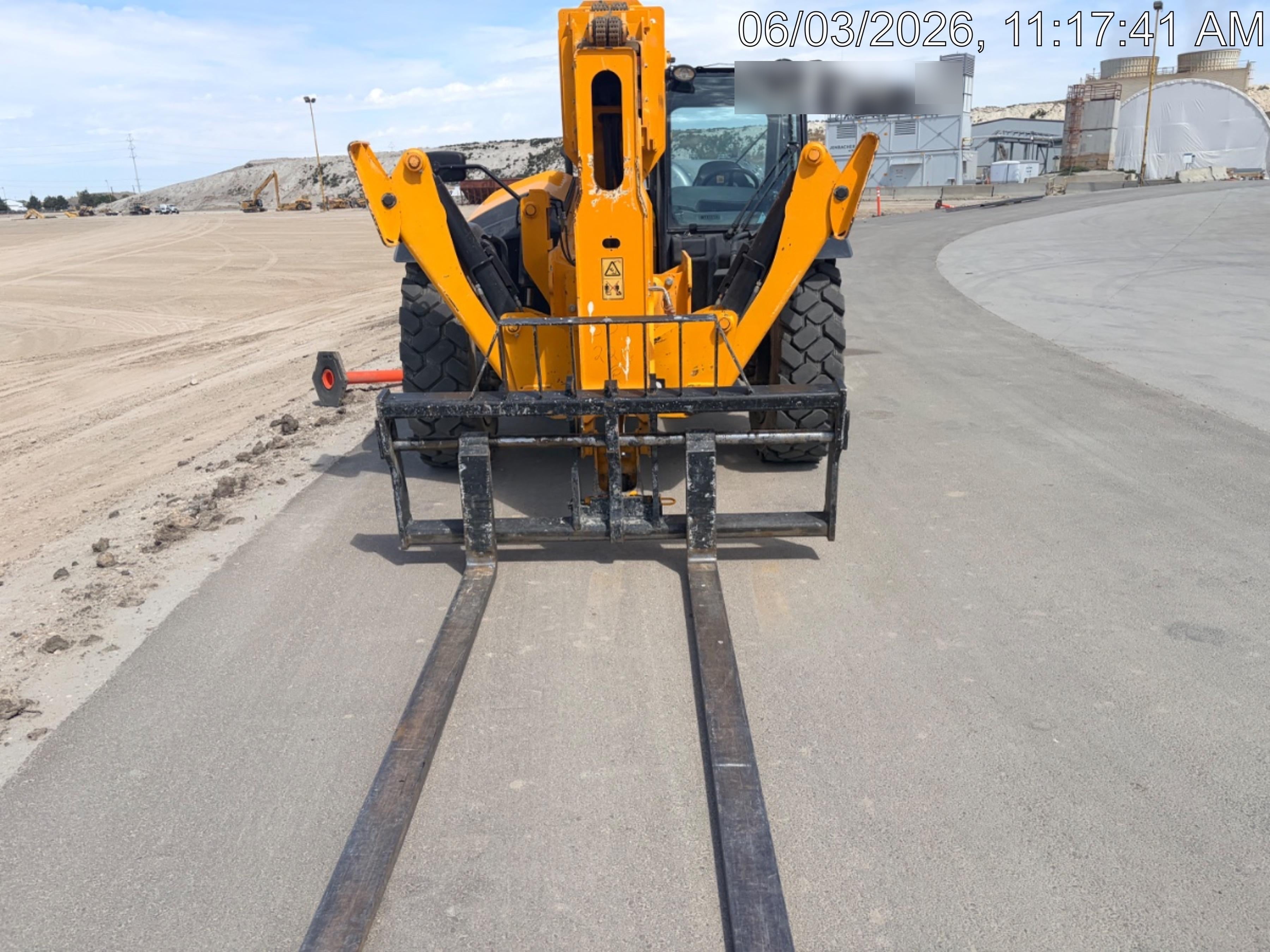 2022 JCB 510-56