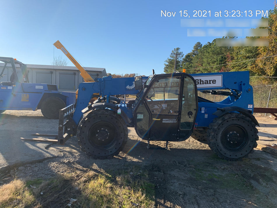 2020 Genie GTH-636 Cab/Heat/Air, Solid Tires, Work Lights, Beacon, Aux Hydraulics, Back up Alarm