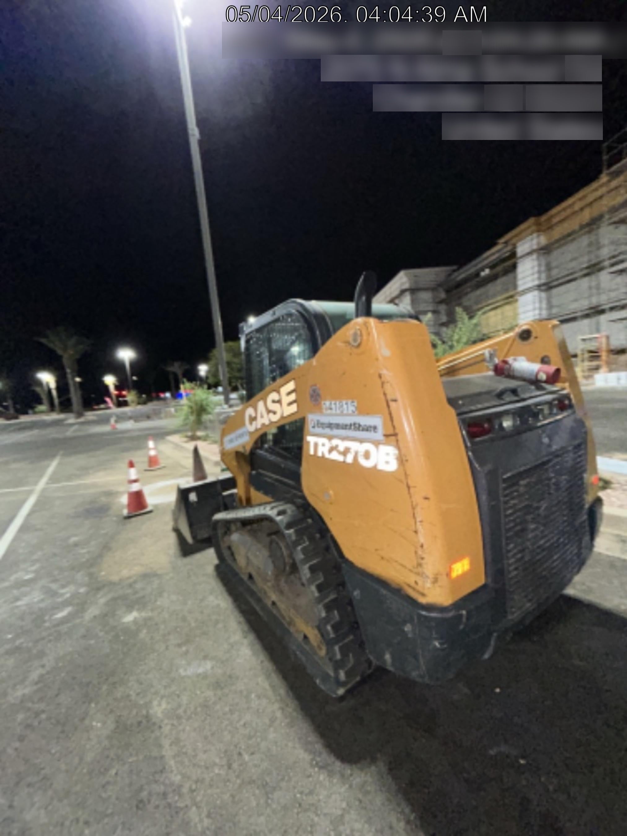 2021 CASE TR270B