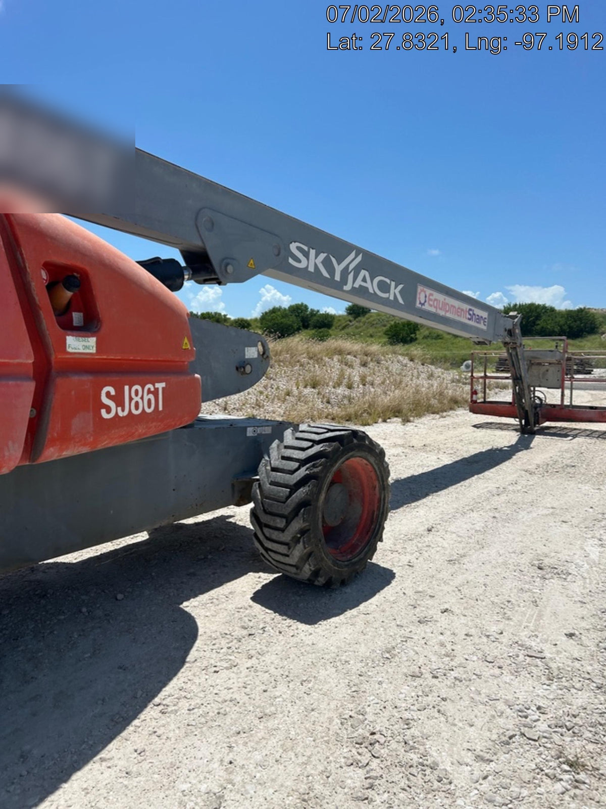 2017 SKYJACK SJ86T