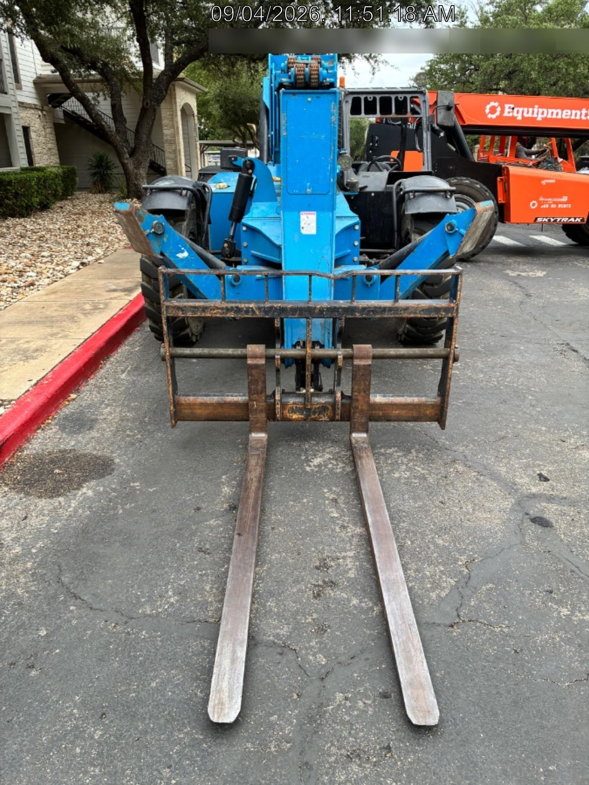 2017 Genie GTH-1056 Genie GTH1056, Solid Tires, 60" carriage, Light Kit, Open ROPS
