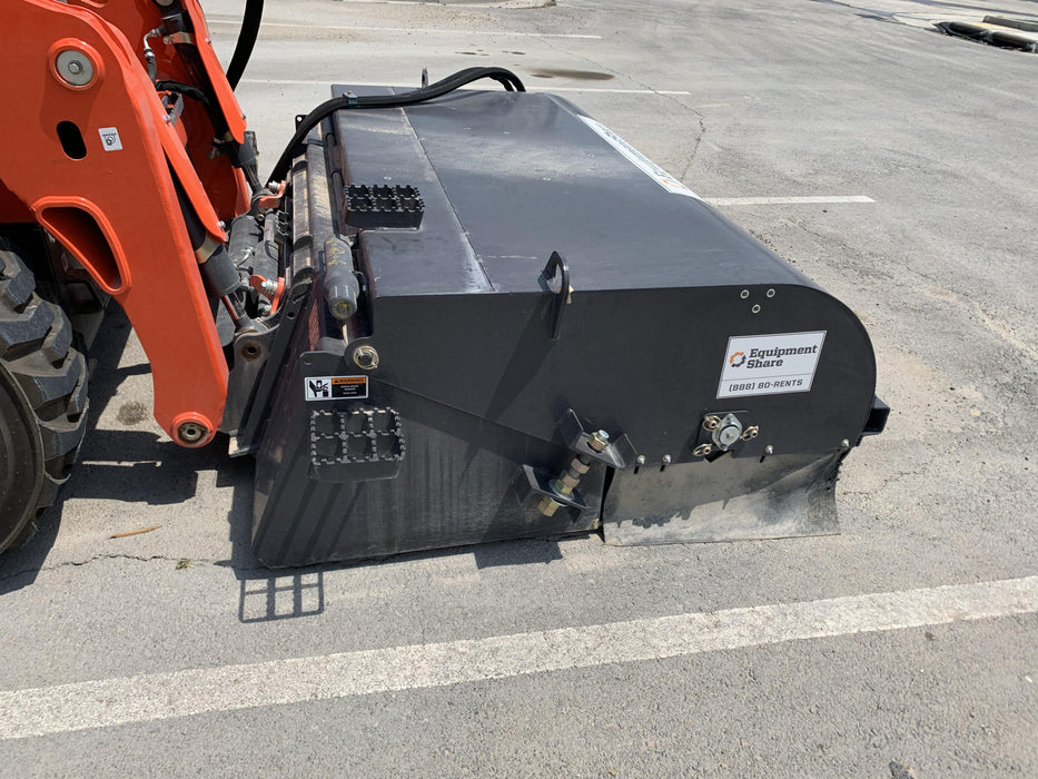 2020 PALADIN Sweepster SB72