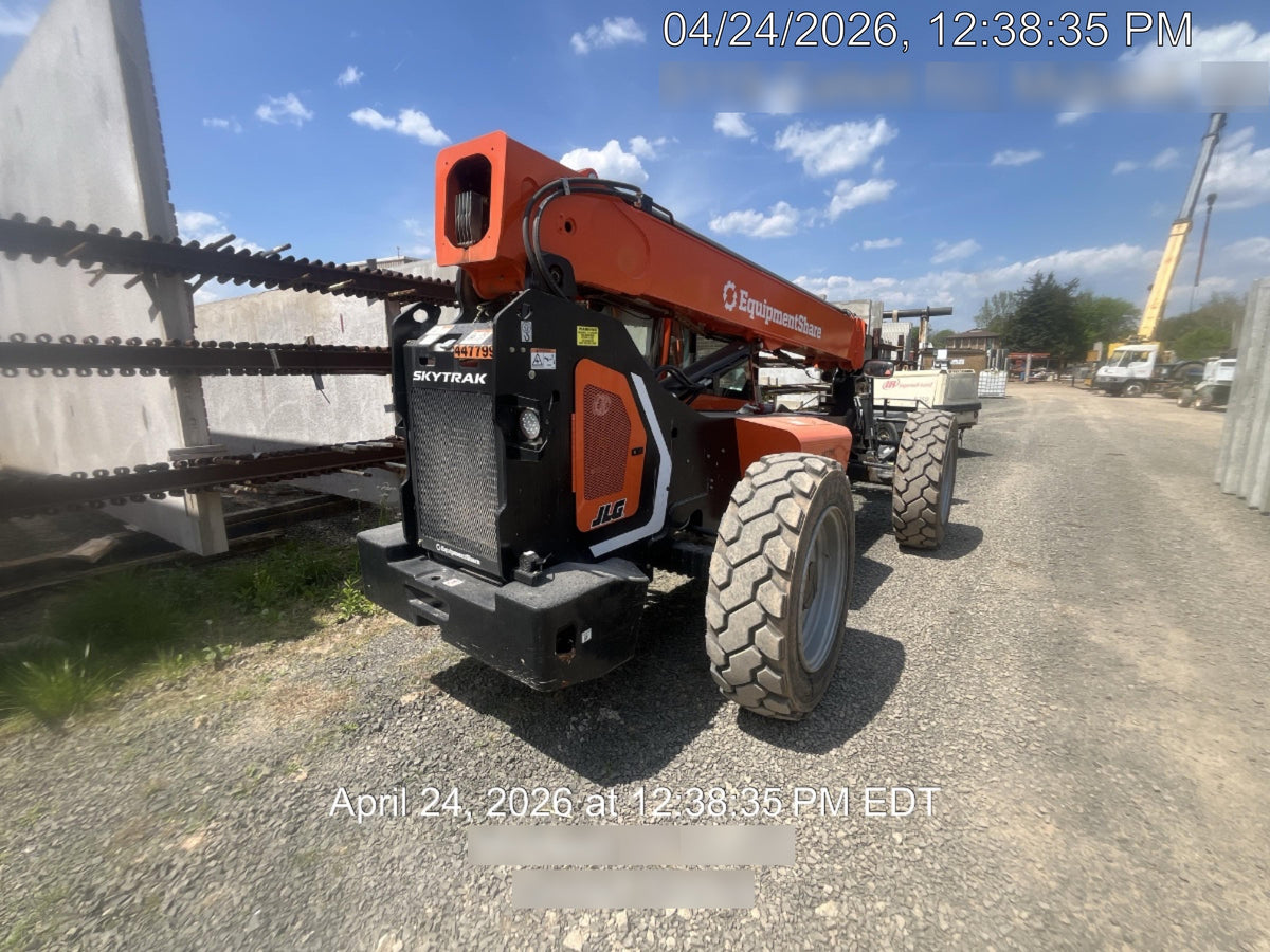 2024 SKYTRAK 8042