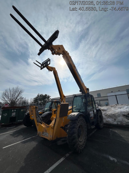 2022 JCB 510-56